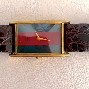 Gucci watch